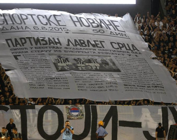 LŠ: Bravo za ambijent! Grobari kao da su bili proroci!