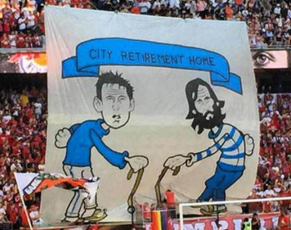 Video: Pirlo i Lampard su za penzionerski dom?!