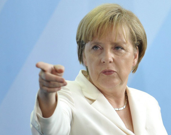 Истрага против жене која је вријеђала Меркелову