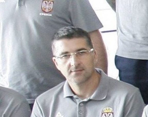 Ko je Zagrepčanin iz sjenke na klupi Srbije?!