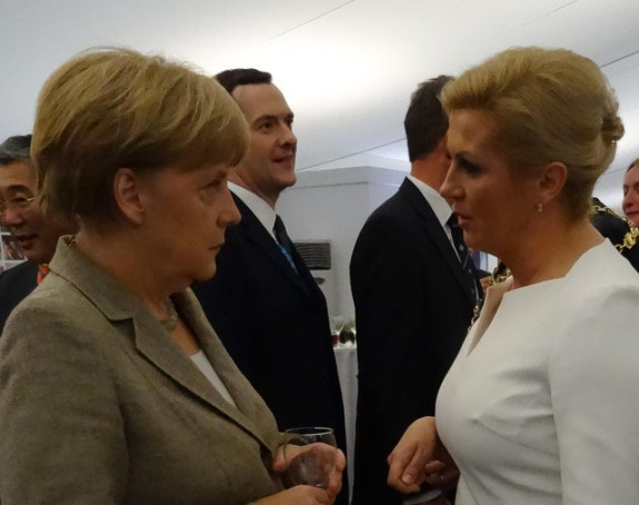 Колинда оштро напала Меркелову
