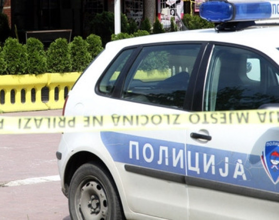 Presjekao vene u spavaćoj sobi