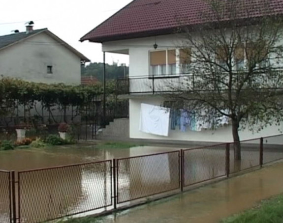 Dijelovi Prijedora ponovo pod vodom
