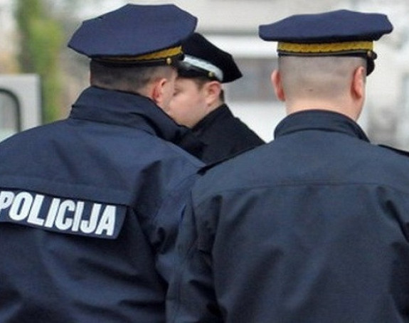 "Policajci" opljačkali penzionera u Zenici