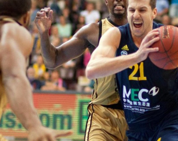 Evrokup: Milosavljević MVP 2. kola!