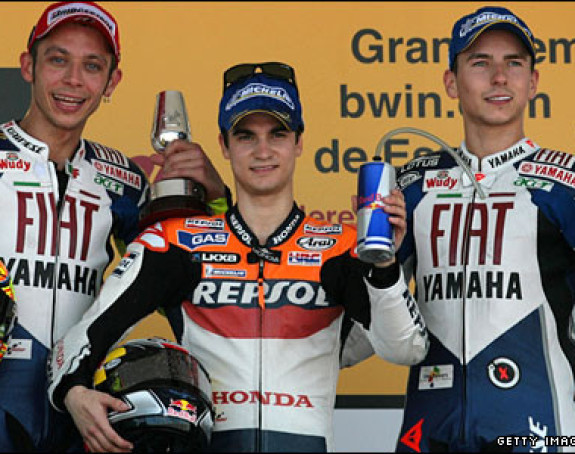 Мото ГП: Педроси пол-позиција, Роси испред Лоренца!