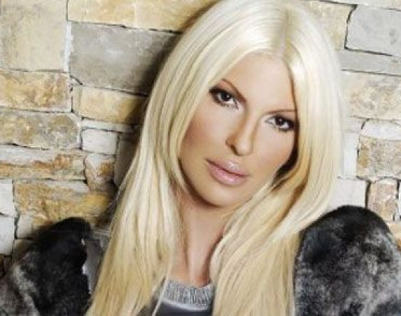 Karleušin status na Fejsu zapalio Balkan