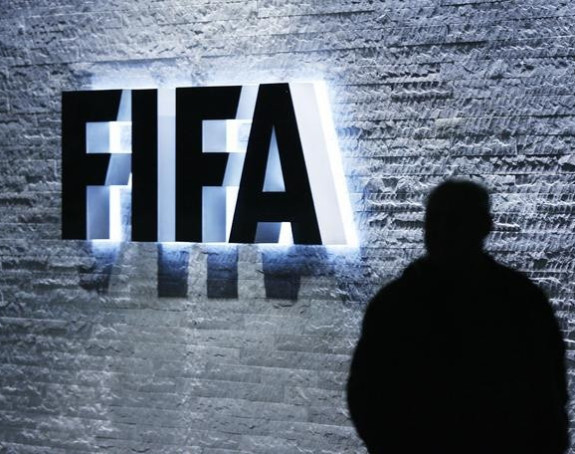 А шта мислите - да расформирамо ФИФА-у?!