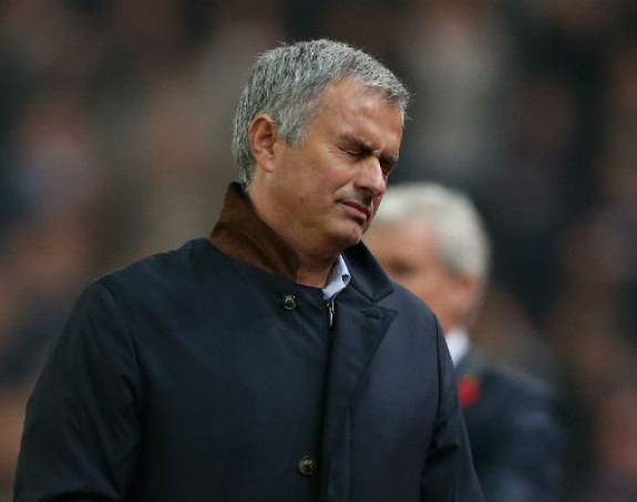 Posebni, hajde da te vidimo sada... 