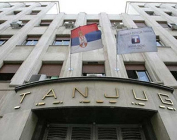Gasi se Tanjug, 180 radnika ide na biro