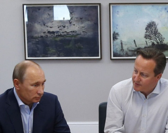 Putin i Kameron pričali o padu aviona
