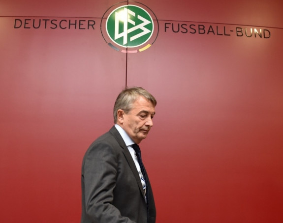Њемачка: Предсједник Савеза поднио оставку!