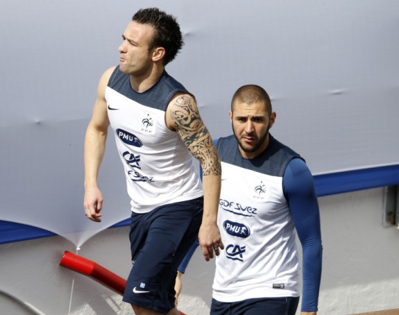 Procurjelo: Ovako je Benzema ucjenjivao Valbuenu!