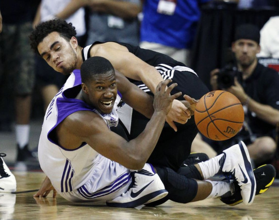 Тони Мичел на вратима Звезде!