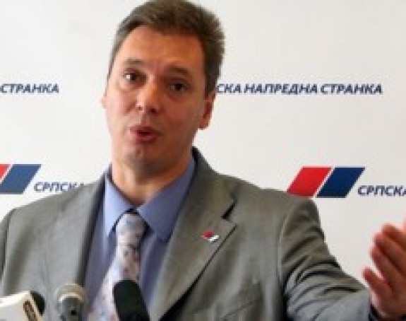 Vučić:Ne razumem mešanje vlade u izborne kampanje