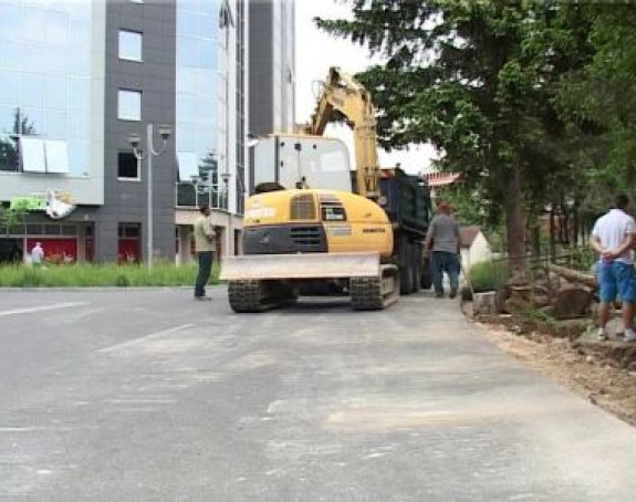 Бањалука: Тортура и играње са Вулићима не престаје (ВИДЕО)