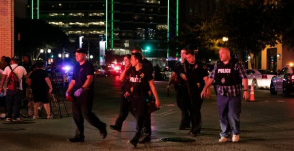 U pucnjavi tri osobe poginule