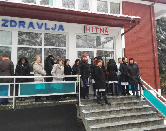 Vlasenica: Mirna protestna šetnja