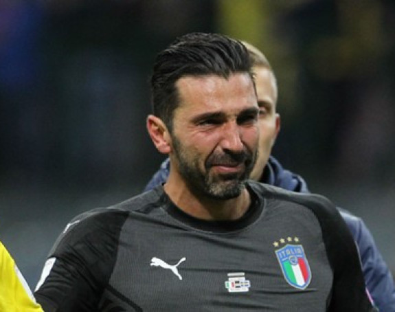 Video: Điđi u suzama - kraj blistave karijere u plavom!