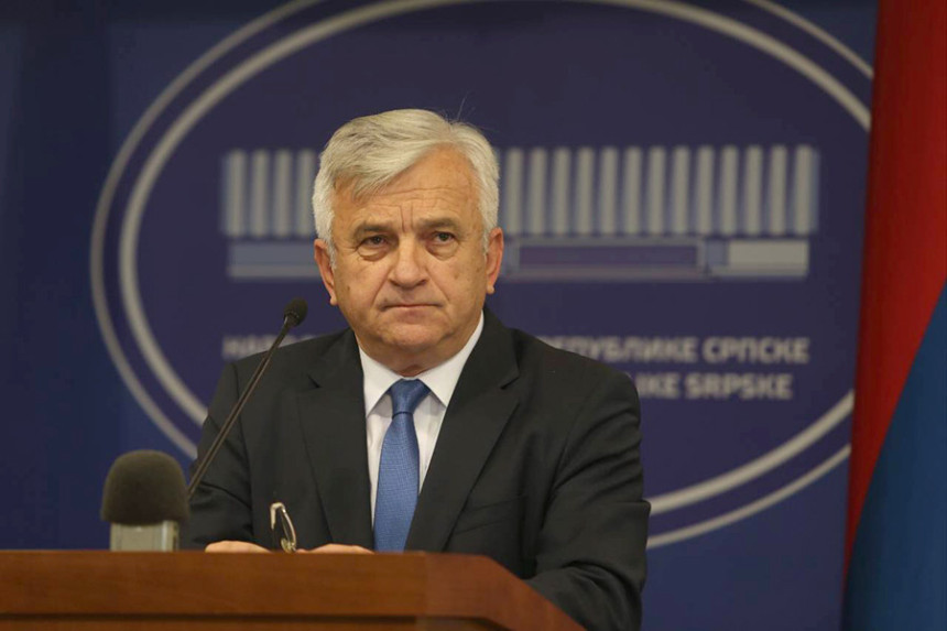 DNS smijenio Čubrilovića