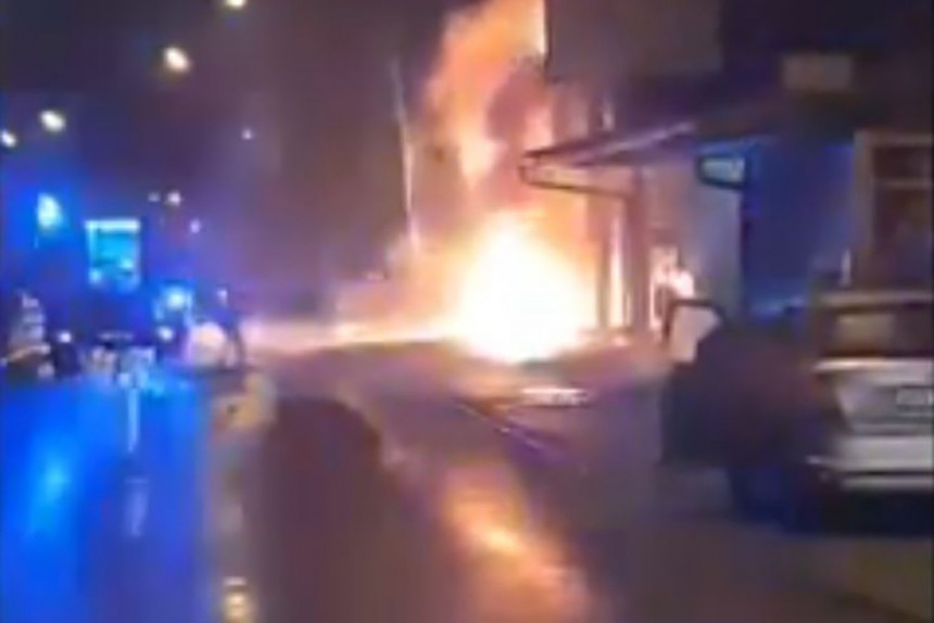Велики пожар током ноћи у Сарајеву