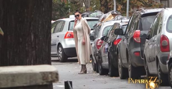 Ceca snimljena ispred Kliničkog centra, evo šta je razlog!?