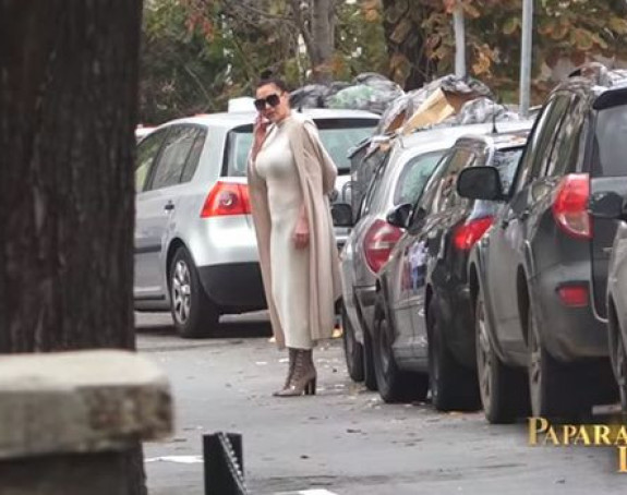 Ceca snimljena ispred Kliničkog centra, evo šta je razlog!?