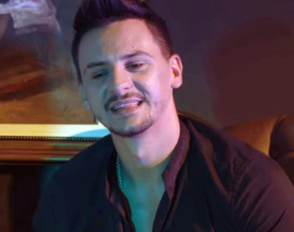 Pevač na meti pljačkaša, uzeli mu dokumenta i 2000 evra!