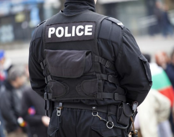 Pucnjava u školi u Kaliforniji, 2 učenika ubijena