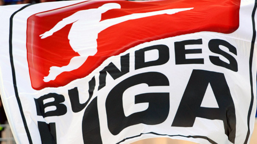БЛ: Аугсбург у серији, Дортмунд прати Бајерн!