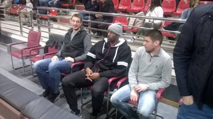 Американац у Игокеи?!