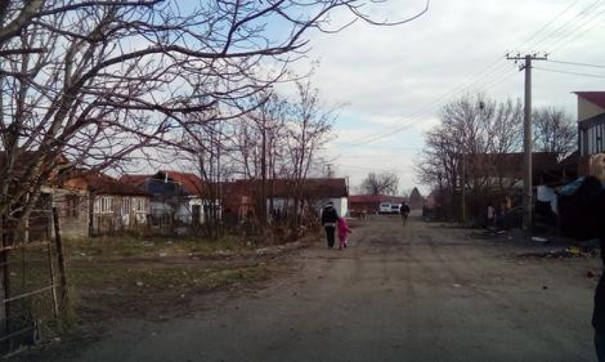 Oteo djevojčicu i cijelu noć je silovao