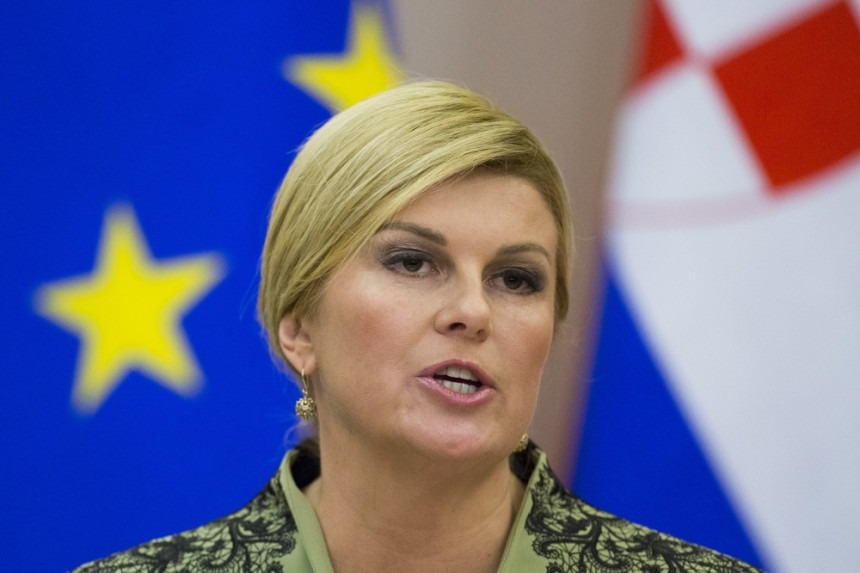 Kolinda selfijem srušila Tviter