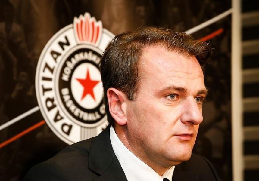 "Dug Partizana 7.186.150 - banka više voli Zvezdu"