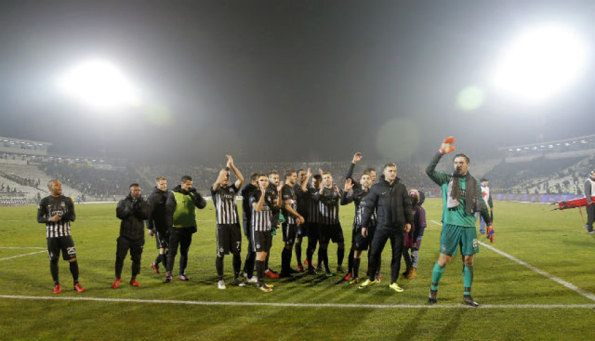 Zašto Partizan ne „zatvara“ utakmice u Humskoj?