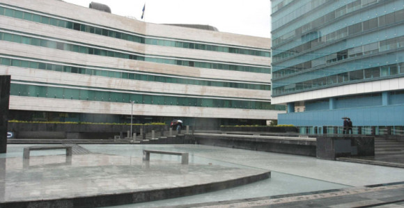 Kašnjenje u 90 odsto nabavki