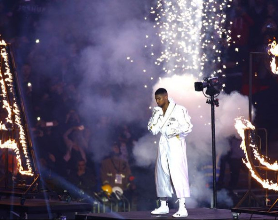 Entoni Džošua ''bukirao'' Vembli za 13. april!