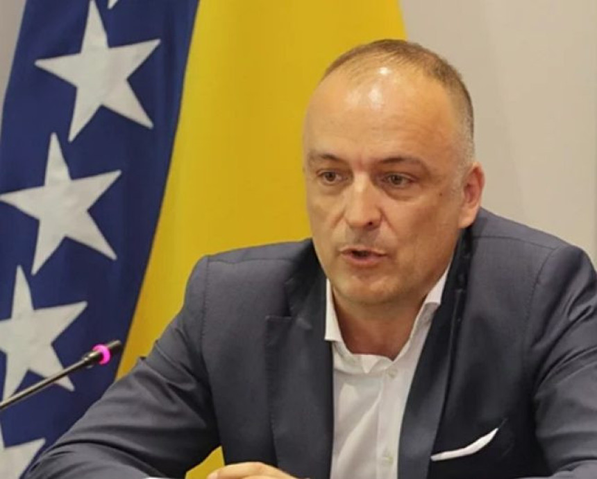 Draško Aćimović, Italijan po babi s majčine strane