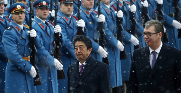 Vučić svečano dočekao Abea