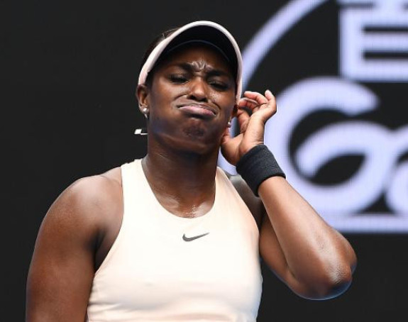 AO - 1. dan: Au, koliko šokova na startu!