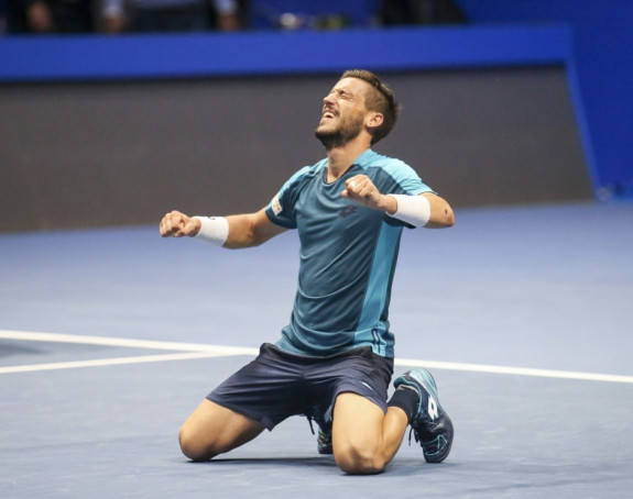 АО: Какав преокрет Џумхура!