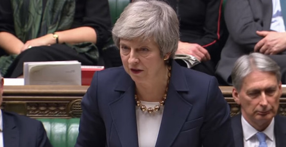 Историјски дебакл Терезе Меј 