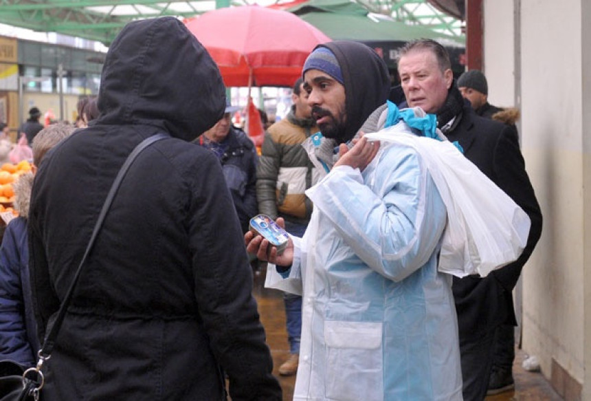 Izbjeglice trguju na Zelenom vencu