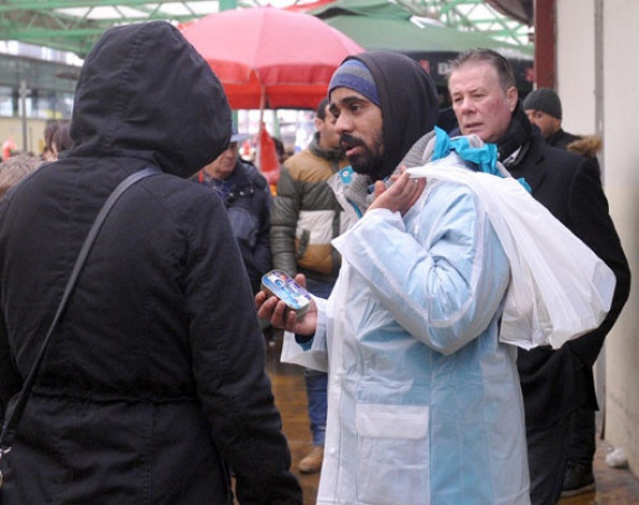 Izbjeglice trguju na Zelenom vencu