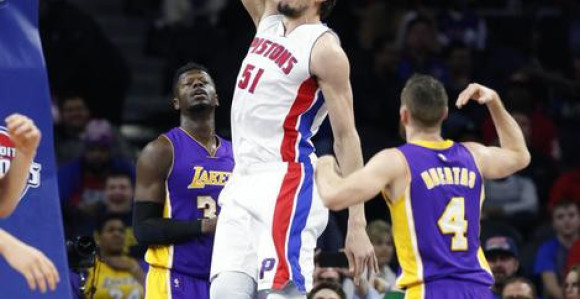Šansa za Bobija? Detroit trejduje najbolje igrače?!