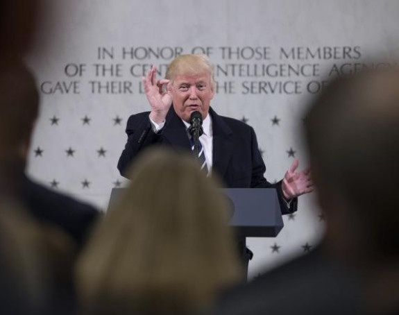 Ruska groznica trese Bijelu kuću