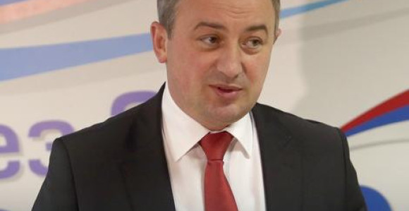 Prilika da Dodik ide u penziju