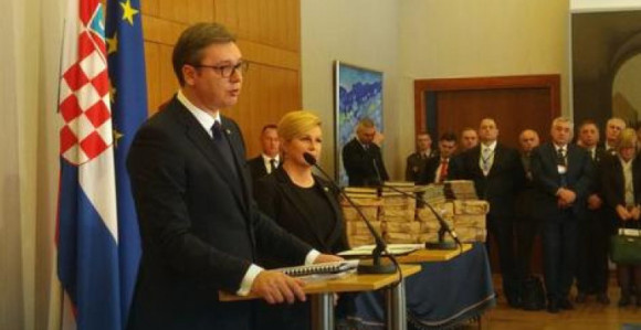 Šta se nalazi u trinaest paketa?