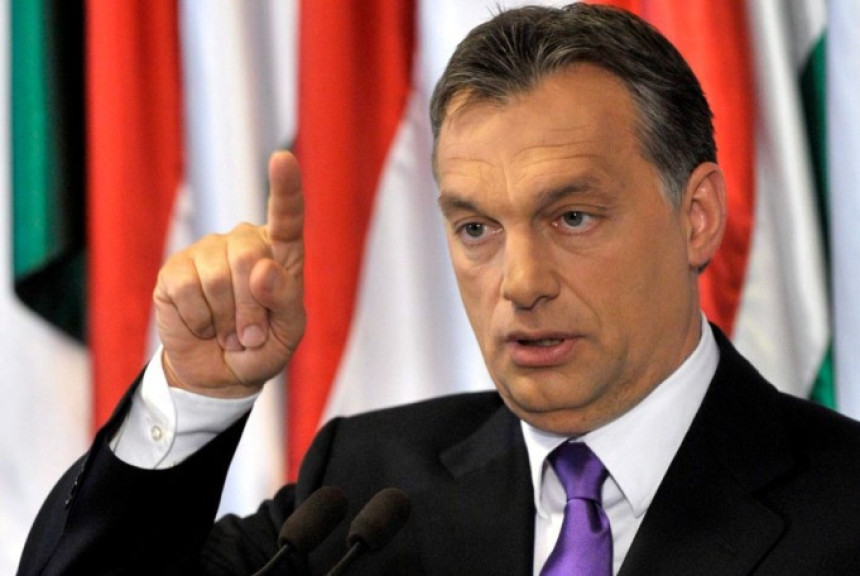 Orban: Brisel kriv za migrantsku krizu