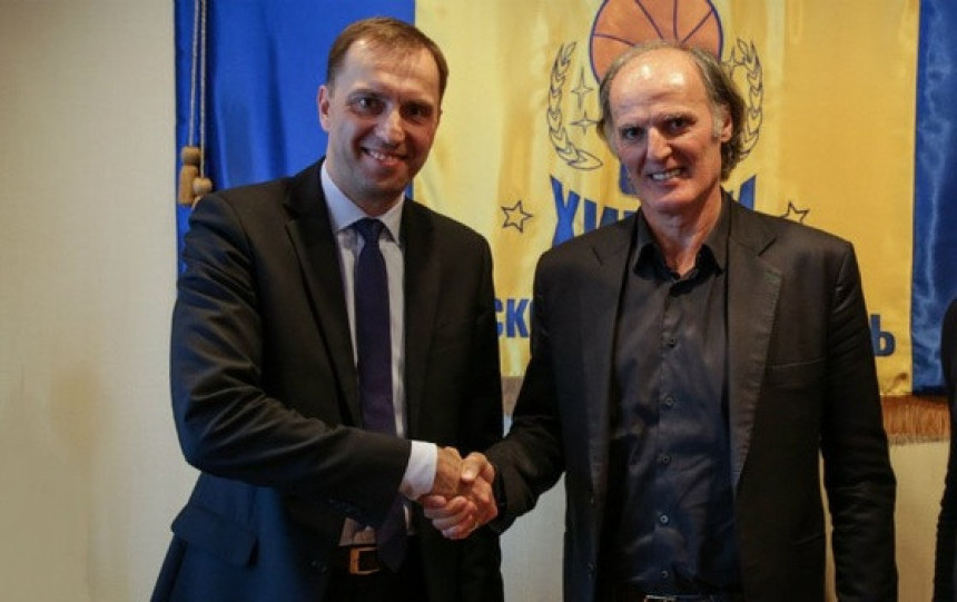 Bivši selektor BiH, Duško Ivanović, na klupi Himkija!